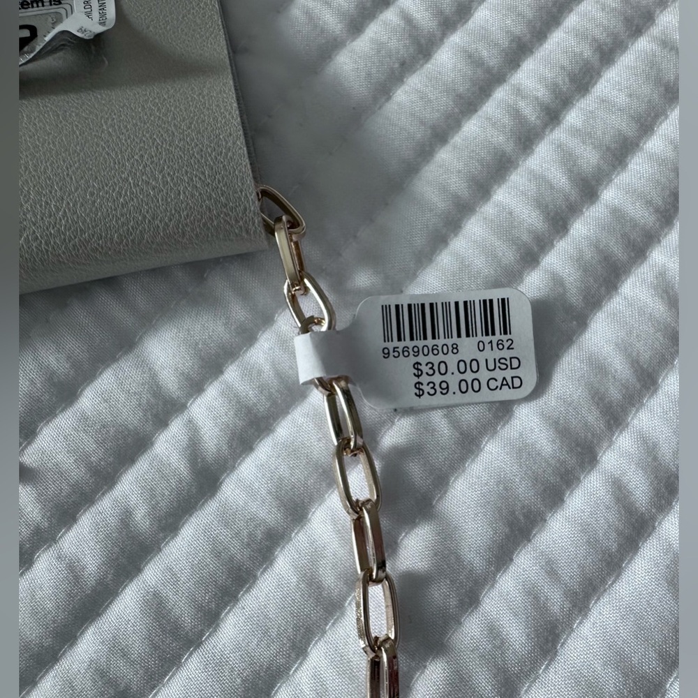 Urban Outfitters Katherine Lariat Charm Necklace Gold Tone with Pearl Accents - Picture 7 of 12